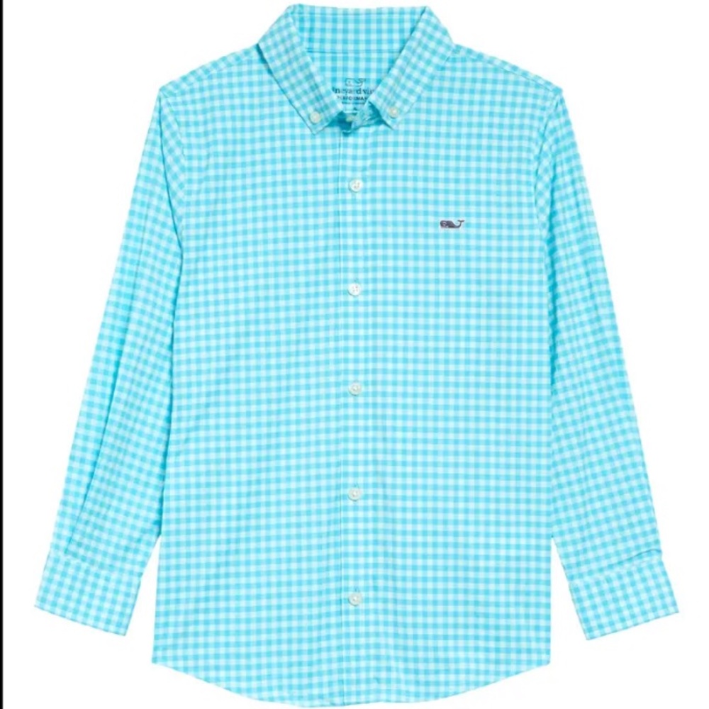 Men’s Vineyard Vines Button Down.